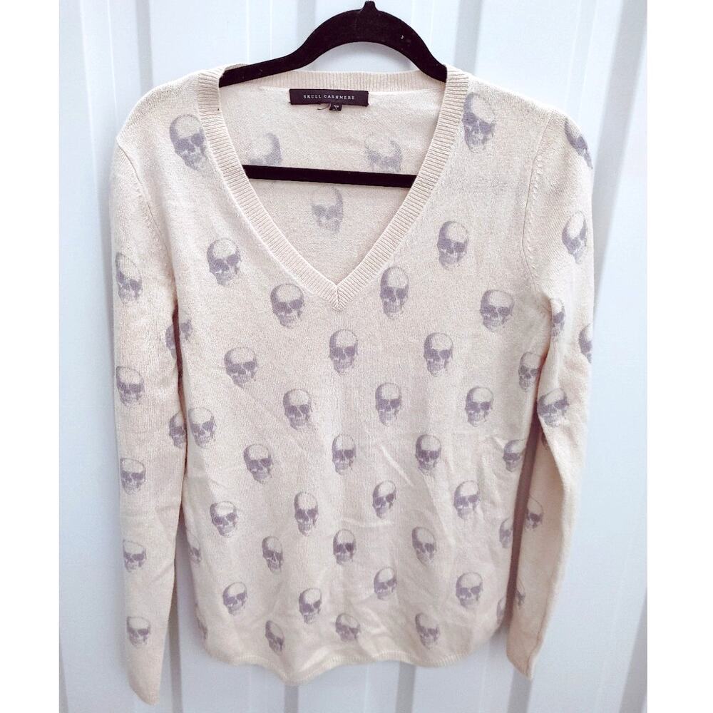 Skull Cashmere Sweater V-Neck Lightweight 100% Cashmere Medium Large?